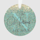 Glittery Gold Feathers Monogram Familienname Ornament (Vorderseite)