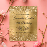 Glittery Gold Monogram 50. Geburtstagsaufruf<br><div class="desc">Eine glamouröse extravagante Monogramm 50. Geburtstagseinladung für sie. Imitate funkelnd goldfarbener und goldener Glitzer gegen ein koordinierendes Imitat glänzend gebürstete Metallfolienbild. Glitzer,  Funkeln und Folie sind in diesem modernen,  mädchenhaften Design digitale Grafiken,  die wie ein Foto gedruckt werden. Eine Budgethilfepapier-Option für Ihre Geburtstagsfeier. Sie können die Umschlagoption auswählen.</div>
