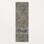 Glittery Leopard Print on Glossy Grau  Yogamatte (Vorderseite)