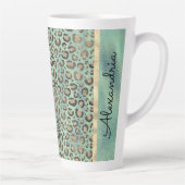 Glittery Leopard Print on Glossy Green Milchtasse (Rechts)