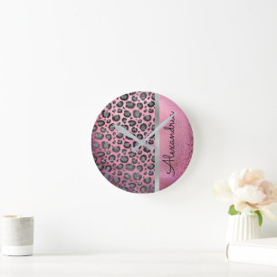 Glittery Leopard Print on Glossy Hot Pink  Runde Wanduhr