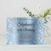 Glittery Light Blue Foil Monogram 50. Geburtstag Einladung (Stehend Vorderseite)