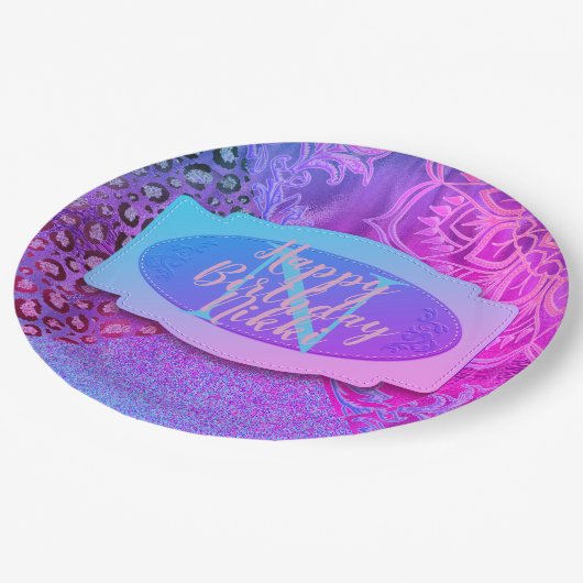 Glittery Lotus Leopard Monogram Pappteller (Schrägansicht)