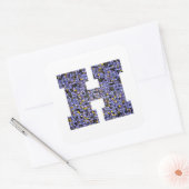Glittery Mosaic Stainglas Monogram Letter H Quadratischer Aufkleber (Umschlag)