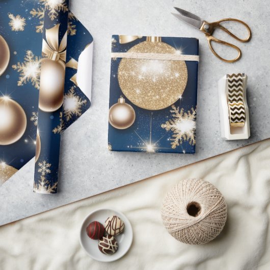 Glittery Ornaments Geschenkpapier (Kunsthandwerk)