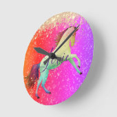 Glittery Rainbow Unicorn Runde Wanduhr (Winkel)