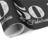 Glittery Silver 50 & Fabulous auf Schwarz Geschenkpapier (Rolleneckpunkt)