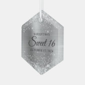 Glittery Silver Foil Sweet 16 Ornament Aus Glas (Vorderseite Links)