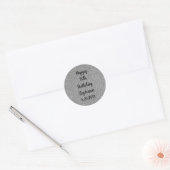 Glittery Silver Gray Custom Happy Birthday Name Runder Aufkleber (Umschlag)