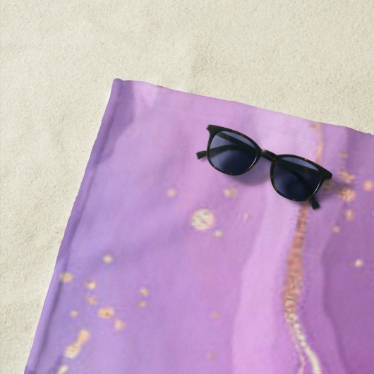 Glitzer Gold Girly Sparkle Lila Name Sommerstrand Strandtuch (Beispiel)