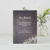 Glitzer Hochzeitsszenario aus Spitzenholz rustikal Begleitkarte (Stehend Vorderseite)