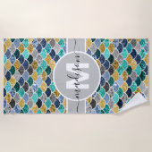 Glitzer Look Mermaid Scales Monogram farbenfroh Ni Strandtuch (Vorderseite)