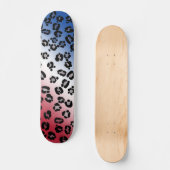 Glitzer Red White und Blue Leopard Print Skateboard (Vorderseite)