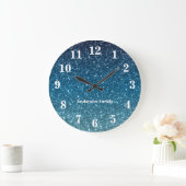 Glitzer Seaside and Ocean Blue Gradient personalis Große Wanduhr (Zuhause)