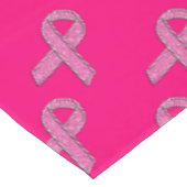 Glitzer Style Pink Ribbon Awareness Fuchsia Tischdecke (Schrägansicht)