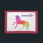 Glitzer Unicorn Personalisiert Tri-fold Geldbeutel<br><div class="desc">Dieses Design kann in dem Bereich personalisiert werden, der durch das Ändern des Fotos und/oder Textes zur Verfügung gestellt wird. Oder Sie können es anpassen, indem Sie den Mausklick auswählen, um weitere Optionen anzupassen, um die Farbe des Hintergrunds zu löschen oder zu ändern, Text hinzuzufügen, die Textfarbe oder den Stil...</div>