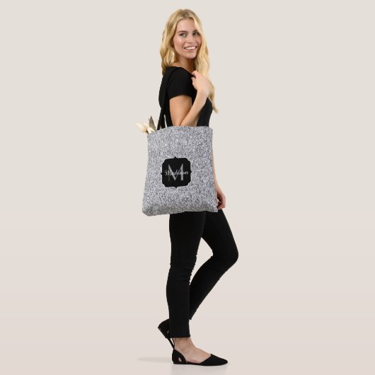 Glitzern Monogram für silbergraue helle Glitzer Tasche (Am Model)