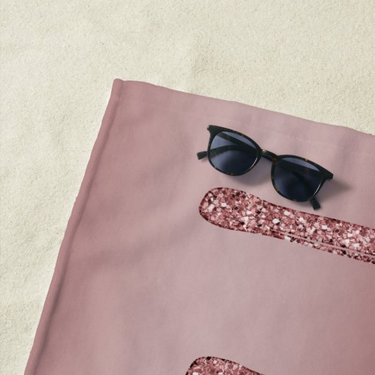 Glitzy GlamRose Gold Dripping Glitzer Monogram Strandtuch (Beispiel)