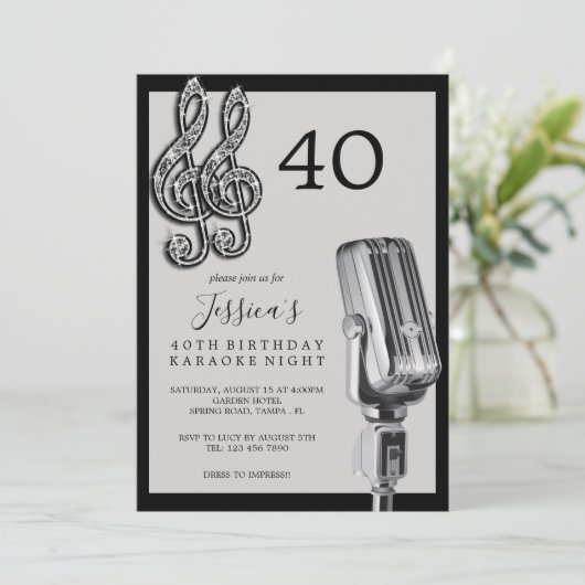Glitzy Musiknote & Mikrofon Karaoke Geburtstag Einladung (Stehend Vorderseite)
