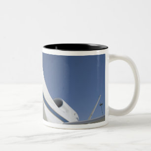 Global Hawk unbemannte Flugzeuge 2 Zweifarbige Tasse