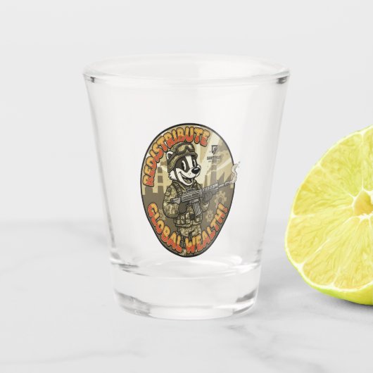 Global Wealth Badger Shot Glass Schnapsglas (Vorderseite)