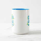 Globale Erwärmung stoppen Zweifarbige Tasse (Mittel)