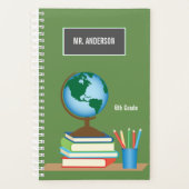 Globe on School Books Personalisiert Teacher Planer (Vorderseite)