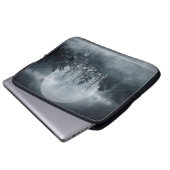 Gloomy Dark Forest: Moonlit Scene Laptopschutzhülle (Vorne Knopf)