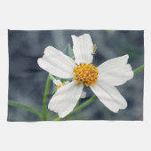 Glorifizieren Sie die Rasenwiese. Geschirrtuch (Horizontal)