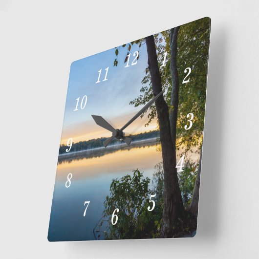 Glorious Autumn Morning Wall Clock Quadratische Wanduhr (Winkel)
