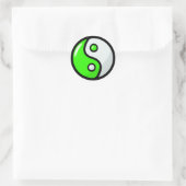 Glossgrün Yin Yang in Balance Runder Aufkleber (Tasche)