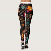 Glossy Coquette Witch Halloween Pattern Leggings (Rückseite)