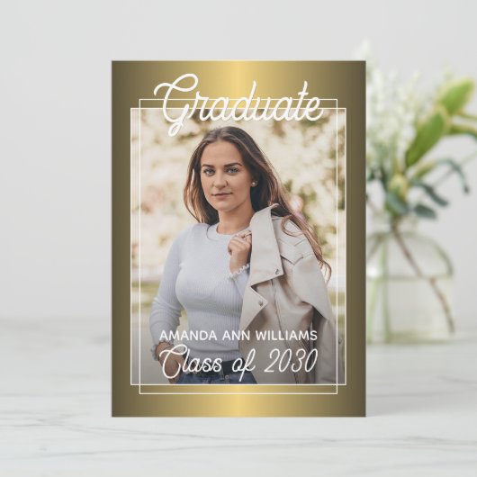 Glossy Gold Minimalistisch Abschluss Ankündigung (Stehend Vorderseite)