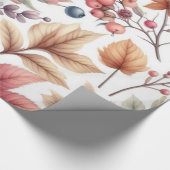 Glossy Moody Floral on White Geschenkpapier (Ecke)