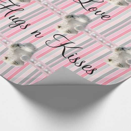 Glossy Wrapping Paper Polar Bear Pink Stripe Geschenkpapier (Ecke)