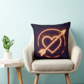 glowing image of a heart with cupid's arrow kissen (Stuhl )