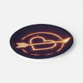 glowing image of a heart with cupid's arrow pappteller (Schrägansicht)