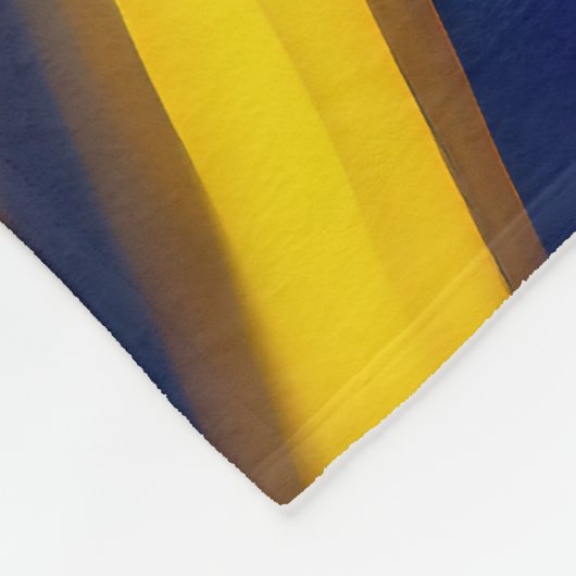 Glowing Neon Geometric Blue Yellow Dark Abstract Fleecedecke (Ecke)