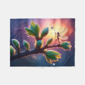 Glowing sunrise background with winged creature fleecedecke (Vorderseite (Horizontal))