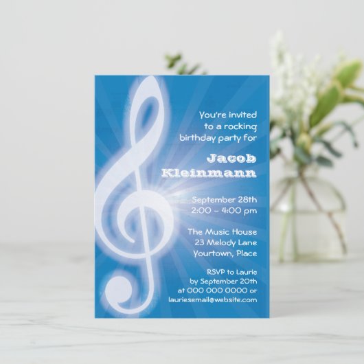 Glows Treble Clef Party Einladung (Stehend Vorderseite)