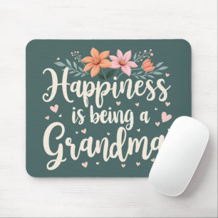 Glück als Oma im florigen Cottagecore-Stil Mousepad