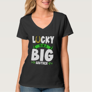 Glück, ein großer Bruder St Patricks Shenanigans z T-Shirt