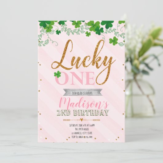 Glück eine Party Einladung (Stehend Vorderseite)