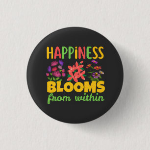 Glück erblüht aus innerer Glückseligkeit Frühling Button