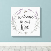 Glück für Zuhause-Worte II | Willkommen in unserem Leinwanddruck (Insitu (Holzboden))