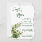 Glück in der Liebe Green Golden Kleeblatt Brautpar Einladung (Vorderseite)