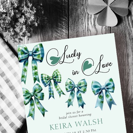 Glück in der Liebe Herz und Bögen Grünes Brautpart Einladung