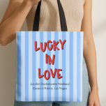 Glück in der Liebe Las Vegas Bachelorette Tasche<br><div class="desc">Ein Glück in der Liebe Thema Tasche ist ein Muss für Ihre Las Vegas Feier. Schreib es in einen kühlen Schriftart und personalisiere es mit einem Namen, Ort oder Datum. Ideal für Geschenke und Fotos für Gruppen. | Klicken Sie auf "Dieses Design personalisieren", um Ihre Daten hinzuzufügen. Entdecken Sie den...</div>