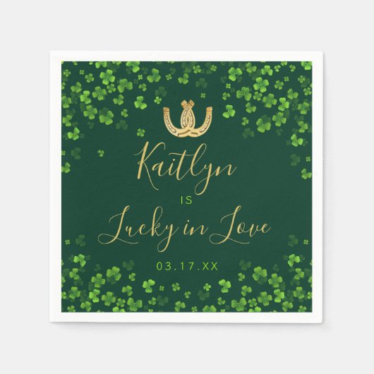 Glück in der Liebe St. Patrick's Day Brautparty Serviette (Vorderseite)