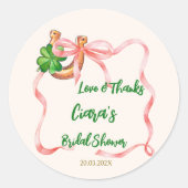 Glück in Liebe Kleeblatt Bogen Brautparty Gefallen Runder Aufkleber (Vorderseite)